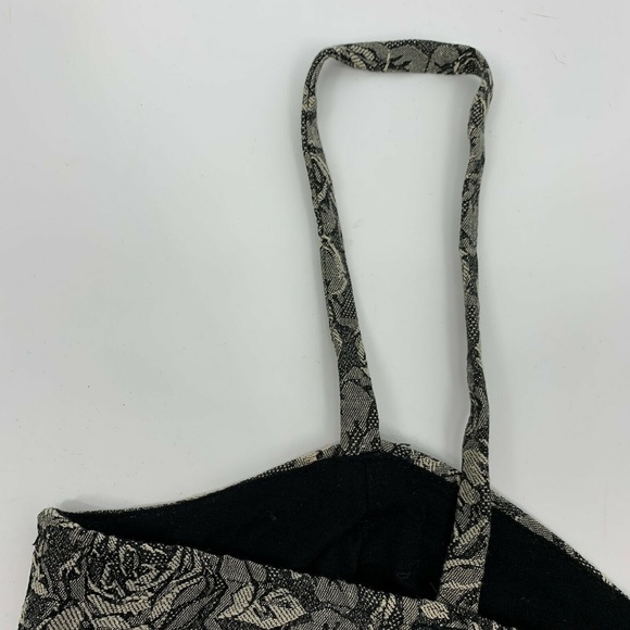 Urban Outfitters Pins & Needles Top Women Medium Black Floral Cropped Jacquard - Picture 5 of 10